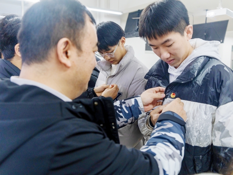 照片-1233.jpg 照片-1233.jpg